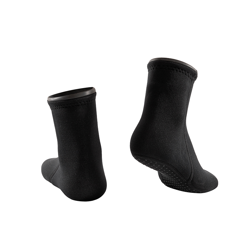 Glossy Wetsuit Socks: Customizable Thickness & Materials for Surfing, Diving, and Water Sports (Beach Socks with Warmth & Protection)