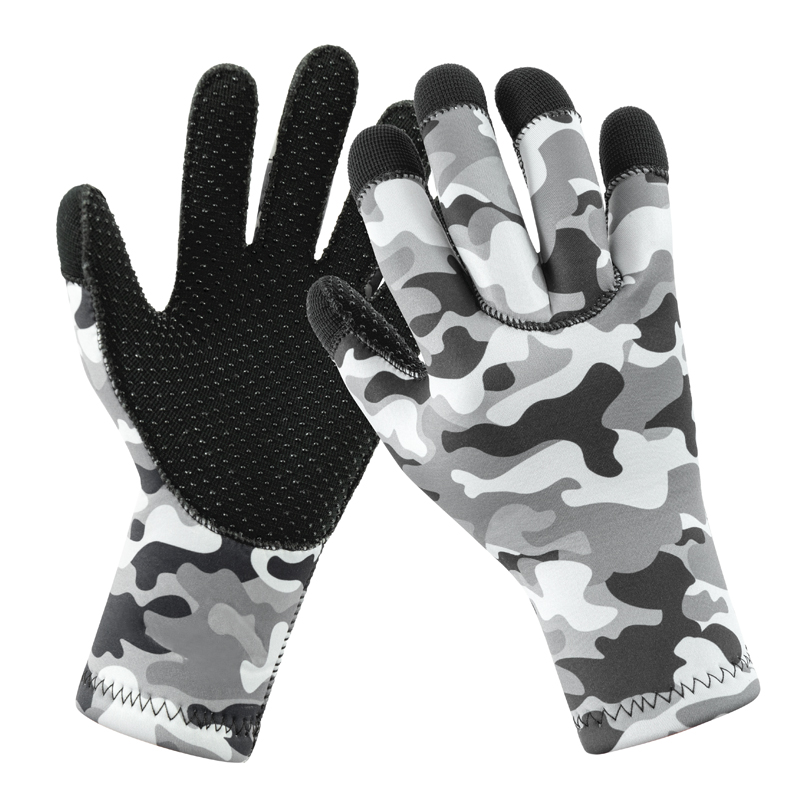 Non-slip dotted diving gloves with wear-resistant fabric, designed for winter swimming, spearfishing, snorkeling, free diving and scuba diving, customizable